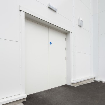 White steel thermal door