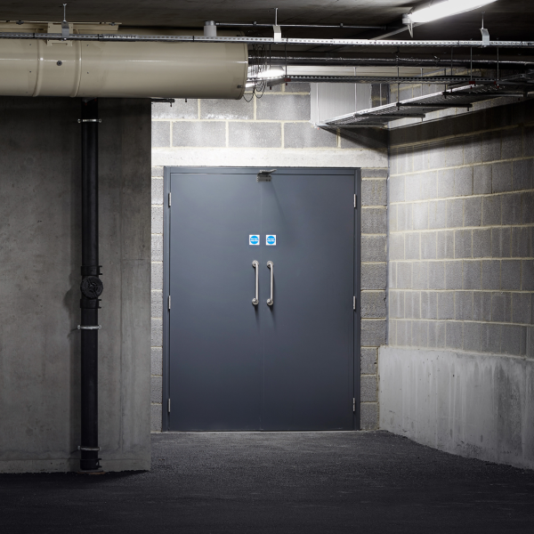 Latchless Steel Fire Door