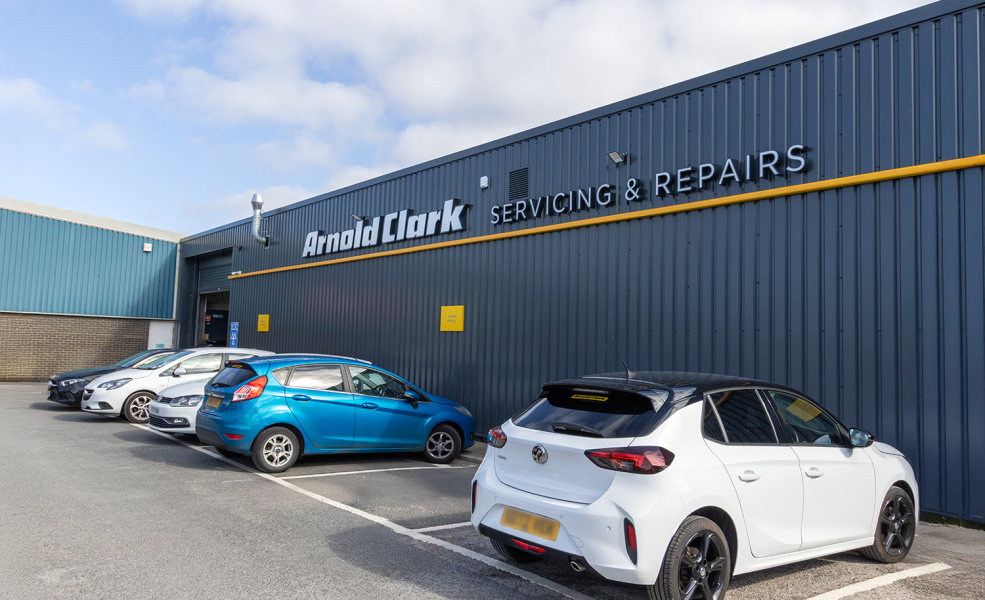 Arnold Clark 3